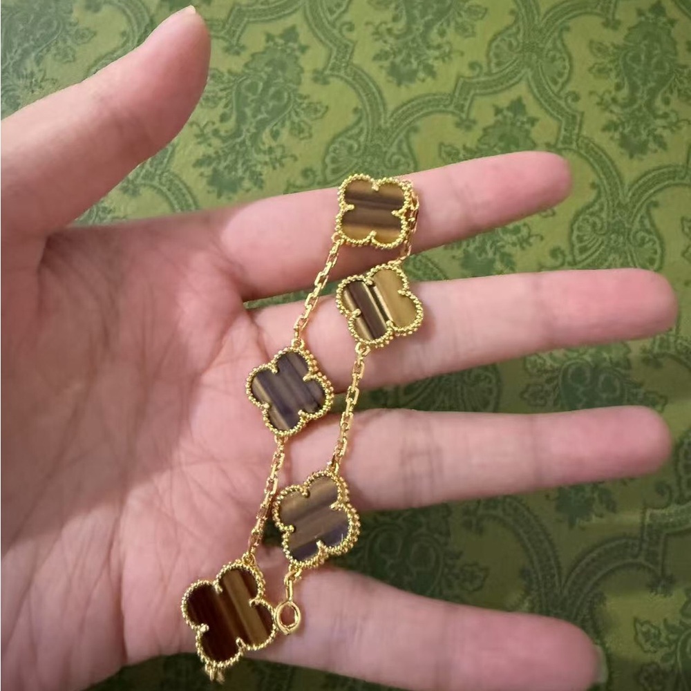 ✅✨Van cleef & Arpels✅✨ Vintage Alhambra Bracelet✅✨
